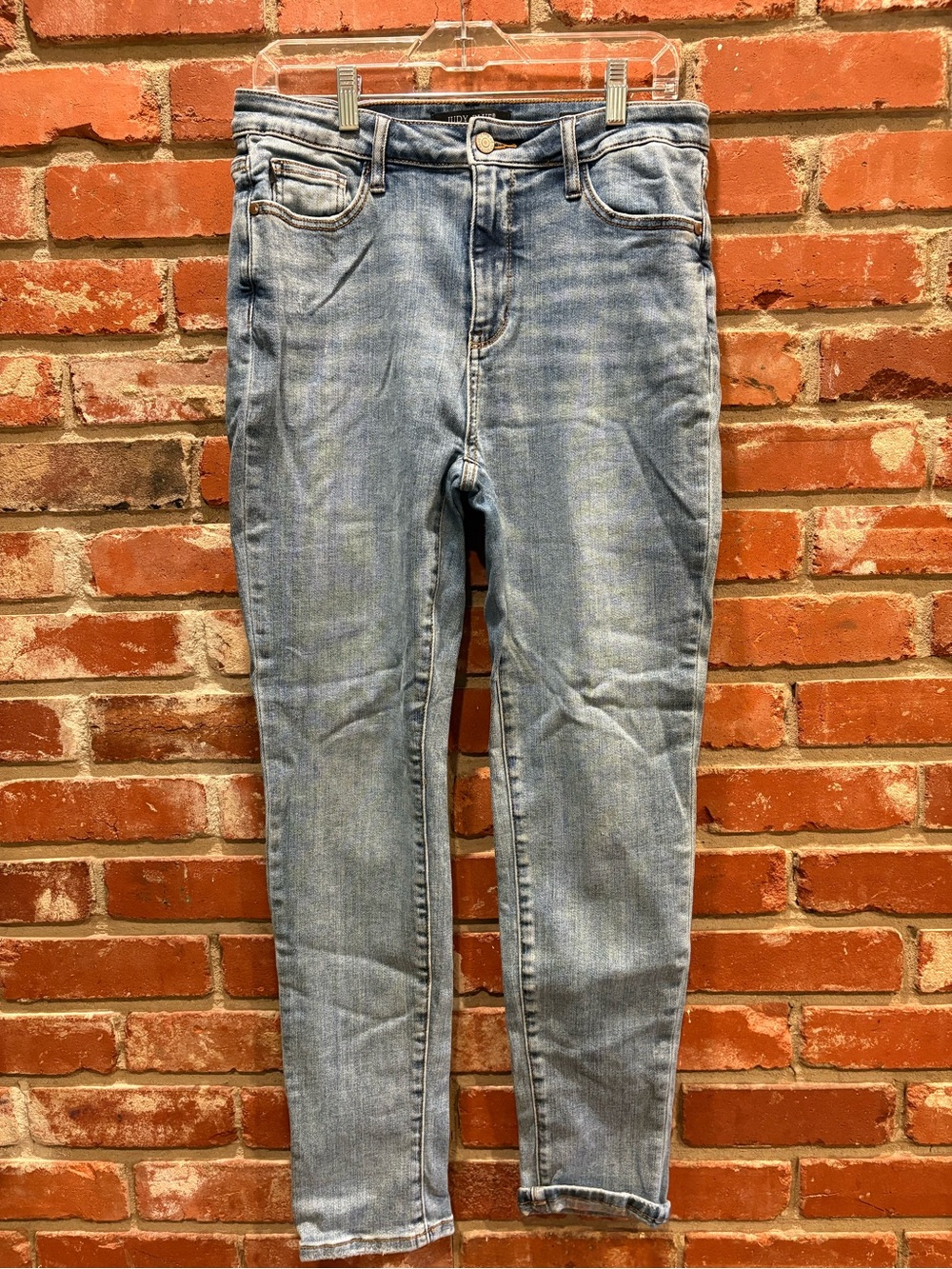 Judy Blue Relaxed Fit High Rise Skinny Jeans Size 11/30 Light Medium Wash